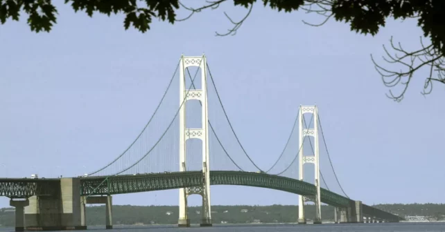 Pont Mackinac