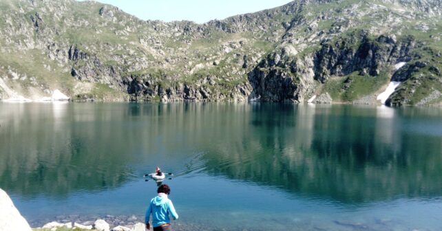 humanos introdujeron peces lagos Pirineos