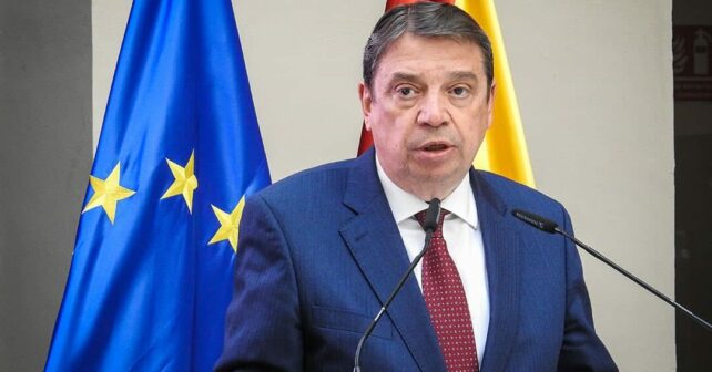 Planas negacionista lobbista caza agroindustria