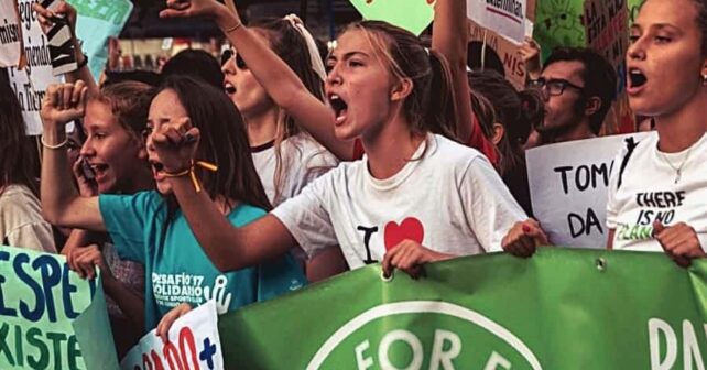Entre jóvenes factor socioeconómico clave implicación individual transición ecológica