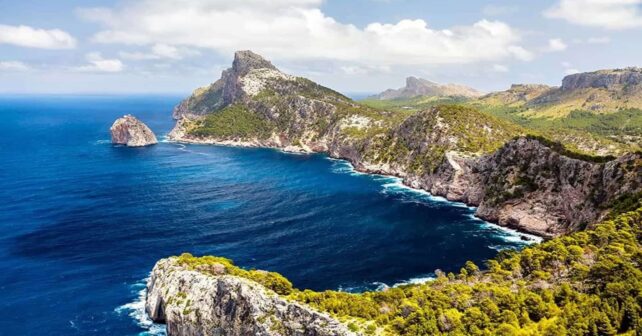 UNOC3 Pedro Sánchez anuncia que las áreas protegidas marinas superarán el 25% del litoral en España