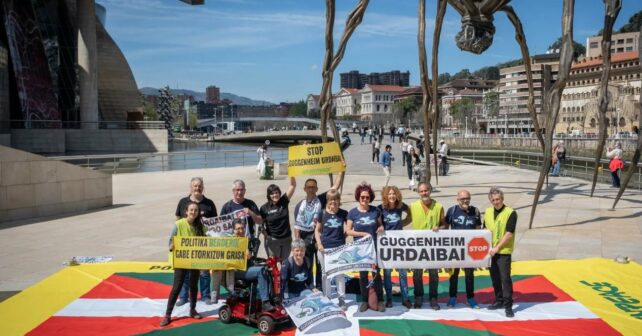 Ecologistas exigen parar Guggenheim Urdaibai