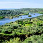 Otage aux gardes de la rivière de Guadiana, menacés par des individus liés à des activités illégales