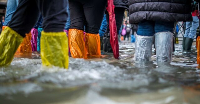 España incorporará carácter obligatorio formación emergencias desastres fenómenos climáticos extremos protección civil