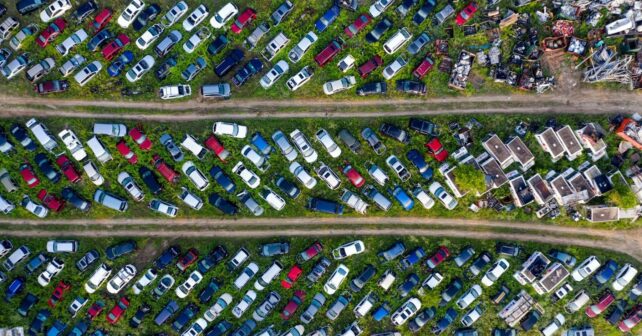 Descarbonización del transporte en España genera debate por el uso de biocombustibles