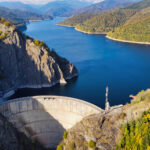 La réserve d'eau espagnole établit un record historique avec 5 634 hm³ supplémentaires et sature les réservoirs vieillissants du pays.