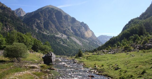El tiempo hoy 19 de marzo en España con estabilidad y alerta por borrasca en Canarias