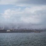 Un rot thermique dans l’océan Austral pourrait soudainement libérer des siècles de chaleur, même si les émissions diminuaient. Les experts parlent de près de 100 ans d’effets de surprise et d’énormes incertitudes qui pourraient réactiver le réchauffement climatique.