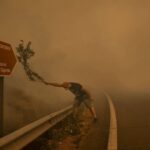 Le World Press Photo récompense le reportage sur les incendies en Galice Burnt Earth de Brais Lorenzo