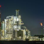 Les centrales à combustibles fossiles tuent 30 fois plus d'oiseaux que les parcs éoliens, selon la Commission européenne et démystifient les mythes