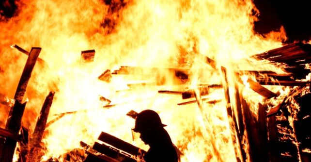 Los incendios en la UE arrasan más de un millón de hectáreas en 2025 y baten récord histórico