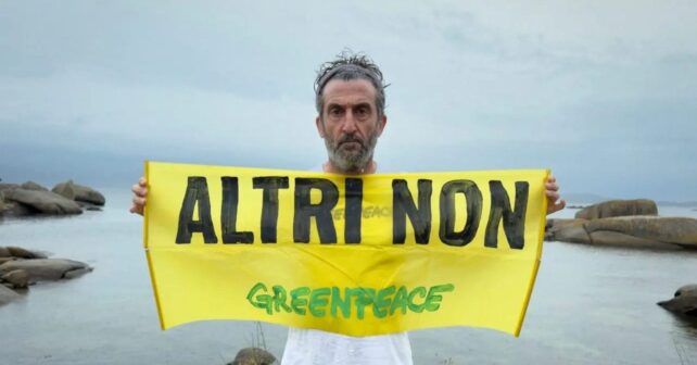 macrocelulosa de Altri en Galicia durante campaña ecologista