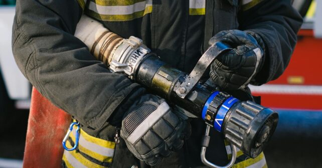 Cáceres activa un gran escudo contra los incendios forestales ante el verano extremo