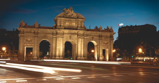 Por qué cada vez cuesta más dormir en Madrid durante el verano