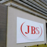 Greenpeace poursuit JBS en justice pour le climat dans le cadre d'un procès historique