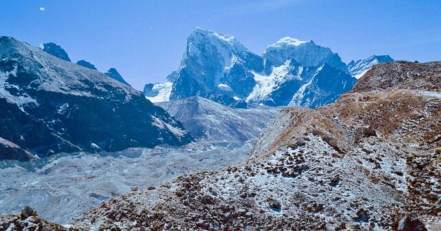 Glaciares del Himalaya en alerta: se derriten un 65 % más rápido y multiplican el riesgo de catástrofes