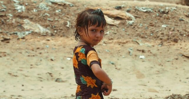 Inundaciones en Nepal: 17.000 niños afectados y valles aislados mientras la ONU intenta llevar ayuda