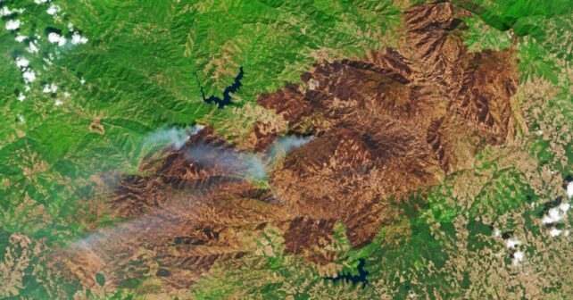 Una imagen satelital de la NASA sobre España capta un escalofriante cambio que demuestra la magnitud del desastre ambiental