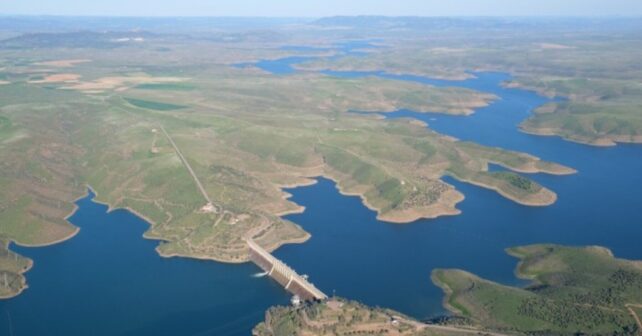 La reserva hídrica española pierde agua, pero mantiene 2.640 hm³ más que hace un año