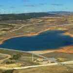 Le réservoir de Campos del Paraíso, la réserve d'eau de plus de 80 000 habitants de la plaine de La Mancha, perd 35 000 m³ par jour en raison de la rupture du Tage-Segura et les villes puiseront leur propre eau.